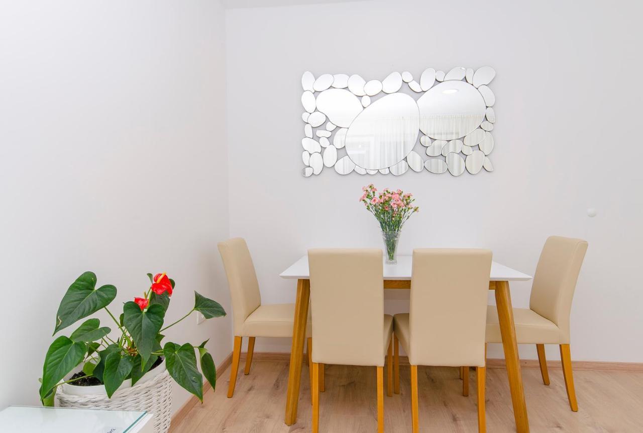 Lanuna Apartment Split Extérieur photo