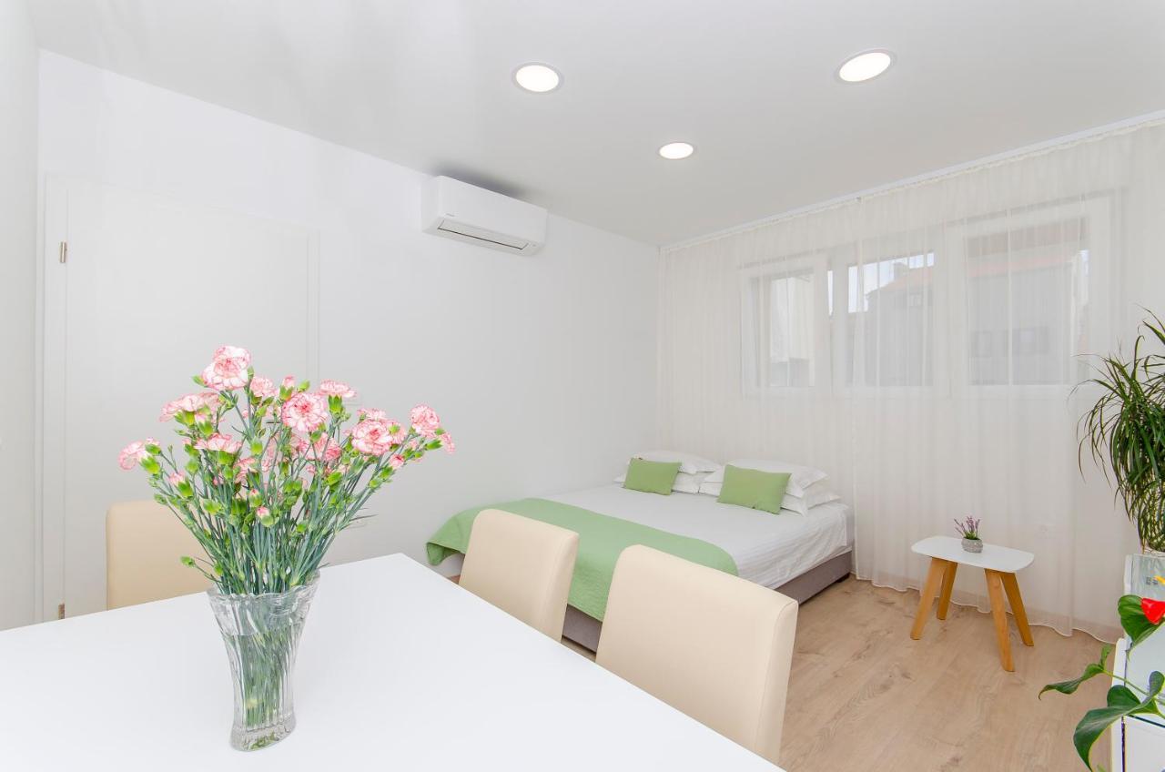 Lanuna Apartment Split Extérieur photo
