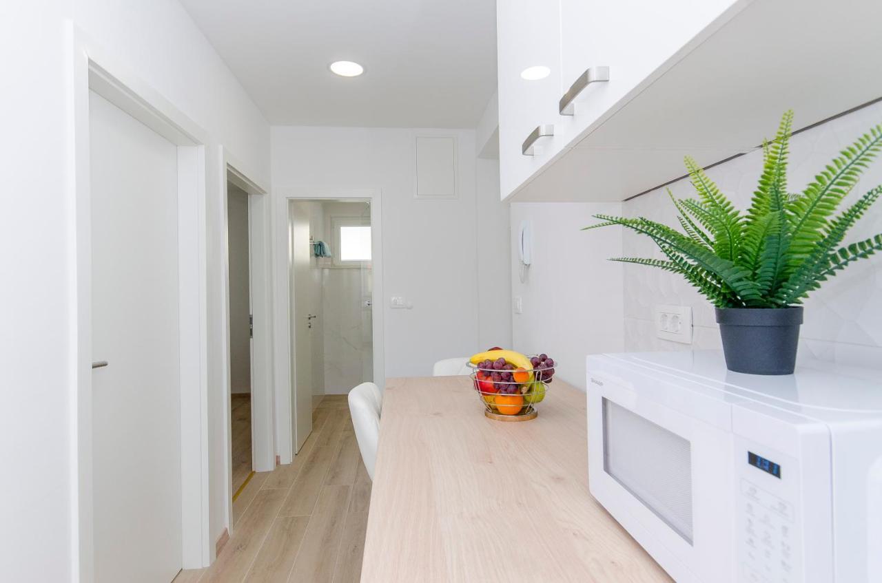 Lanuna Apartment Split Extérieur photo